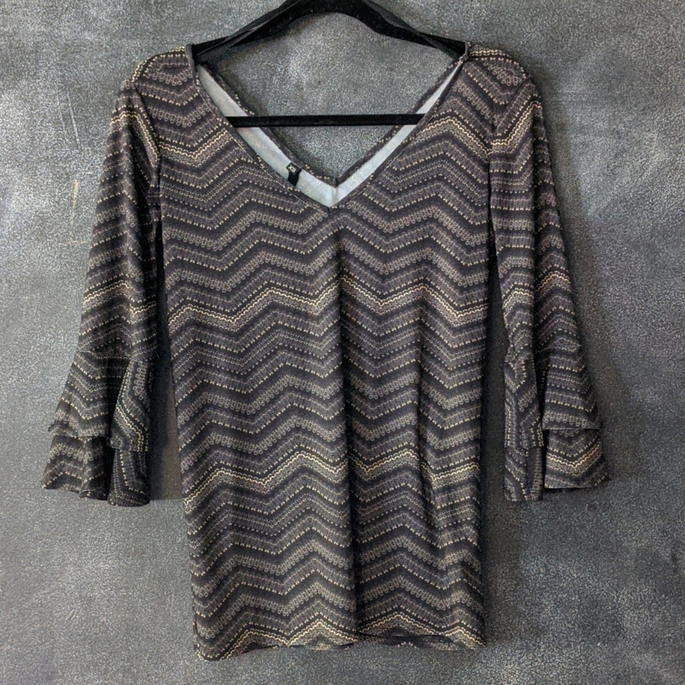 NWT Deborah Viereck V-Neck  Short Sleeve Flirty Dressy Blouse Size XS